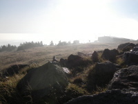 Die beste Zeit zur Meditation sind Morgengrauen und Abenddämmerung, die Übergänge der Nacht zum Tag und des Tages zur Nacht Die beste Zeit zur Meditation sind Morgengrauen und Abenddämmerung, die Übergänge der Nacht zum Tag und des Tages zur Nacht